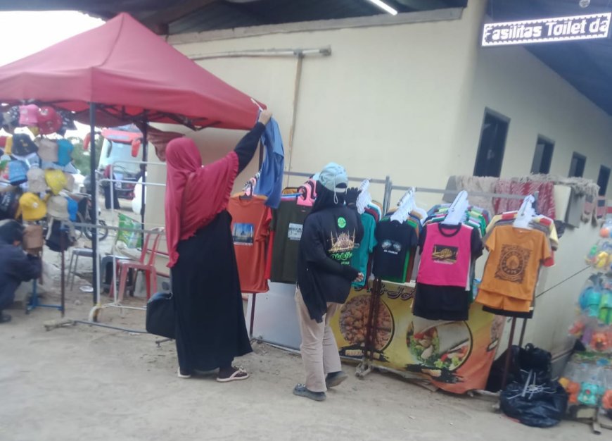 AYO DIBELI KAOS MASJID AL JABBAR NYA !...