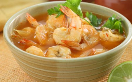 Udang Kuah Asam Pedas