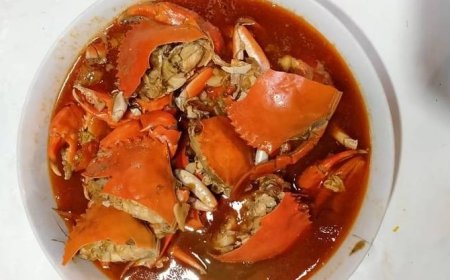 Kepiting Kuah Pedas Khas Thailand