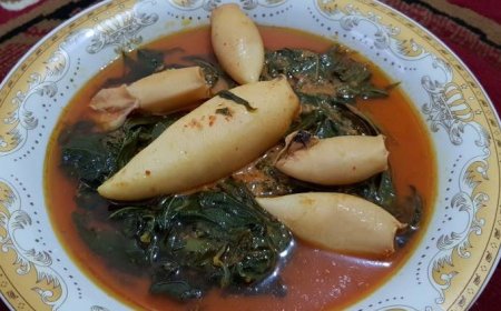 Cumi Masak Daun Singkong