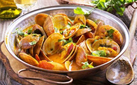 Kerang Kukus Bumbu Kuning