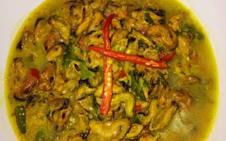Kerang Kuah Santan Bumbu Kuning
