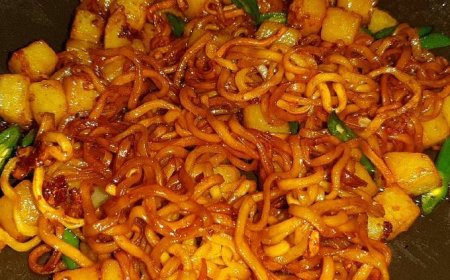 Mie Goreng Kentang