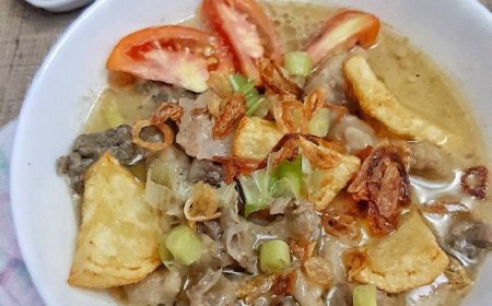 Soto Betawi Kentang Goreng