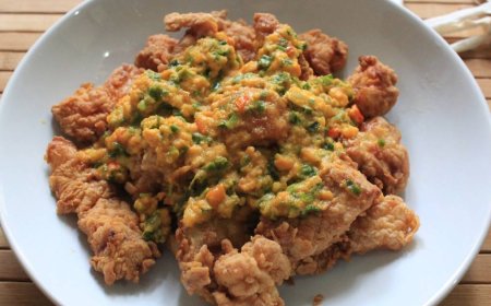 Ikan Kakap Goreng Tepung Saus Telur Asin