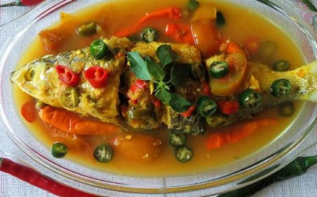 Bandeng Asam Manis: