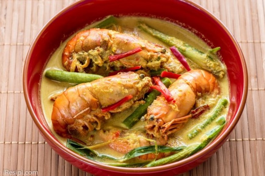 Udang Masak Lemak Cili Padi