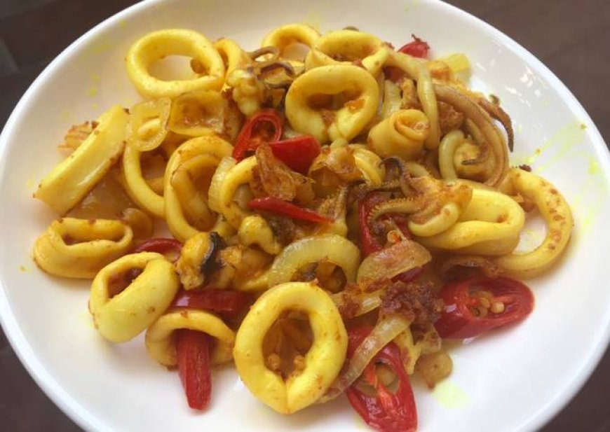 Cumi Goreng Bumbu Kunyit