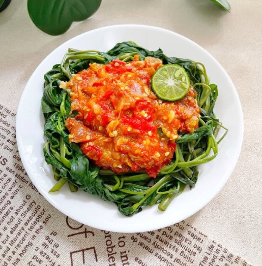 Sayur Kangkung Tumis Sambal Matah
