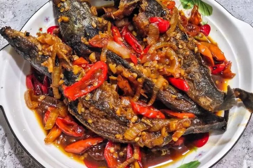 Lele Goreng Kecap Pedas