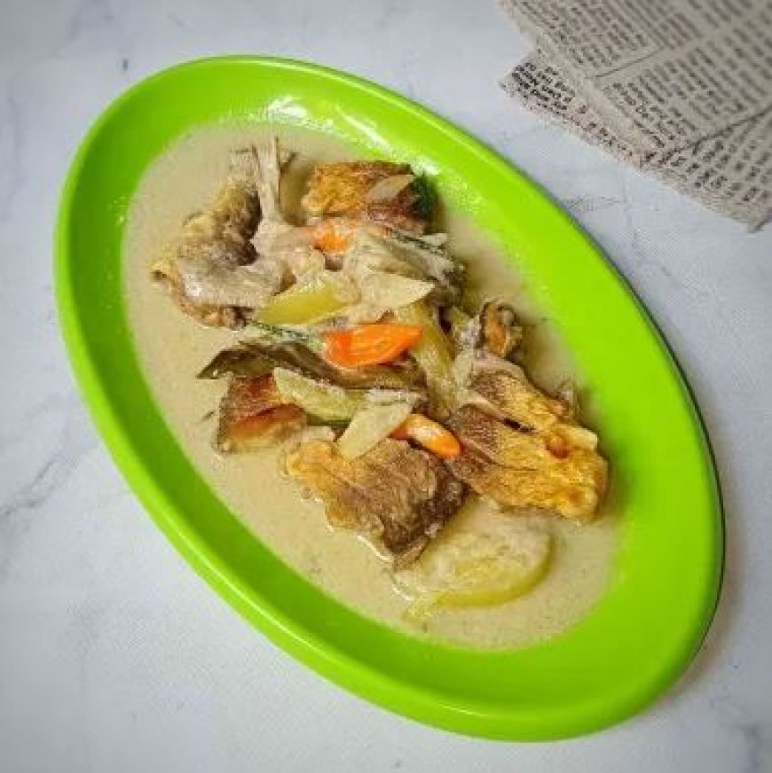 Bandeng Kuah Santan Daun Jeruk