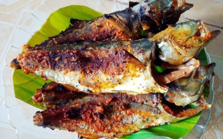 Ikan Bakar Selar Hitam