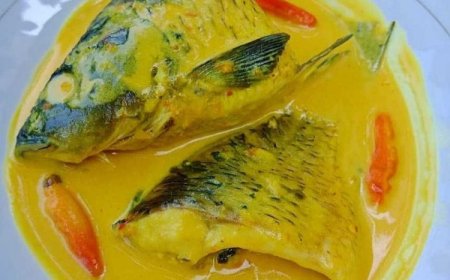 Ikan Mas Kari Padang