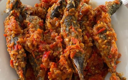 Tenggiri Goreng Sambal Petis