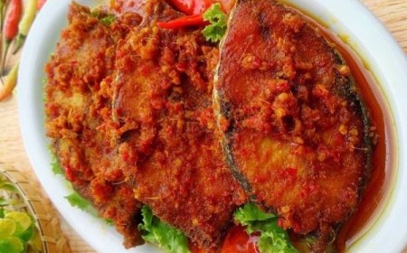 Ikan Tenggiri Bumbu Rendang