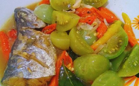 Ikan Tenggiri Kuah Tomat