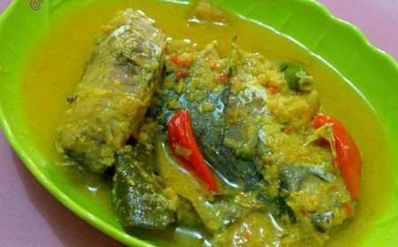 Ikan Tenggiri Kari Hijau