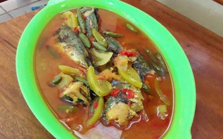 Pindang Ikan Selar Asam Pedas
