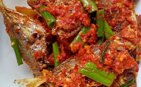 Ikan Selar Goreng Balado