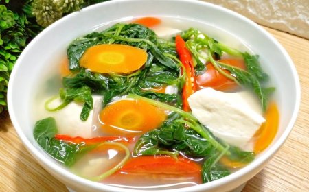 Sop Bayam dan Tahu
