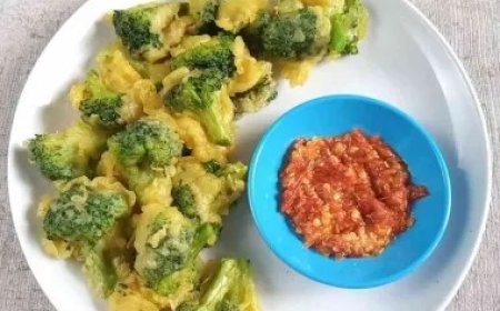 Brokoli goreng dengan bawang putih dan cabai