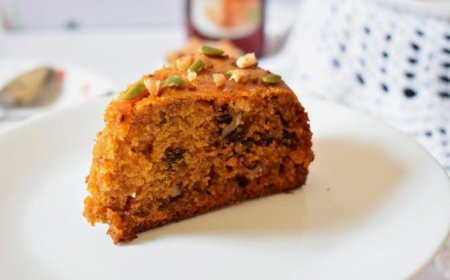 Pumpkin Walnut Cake