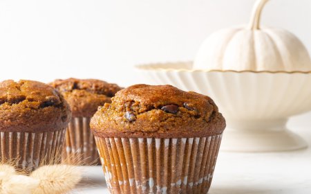 Pumpkin Turmeric Muffins