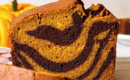 Pumpkin Turmeric Chocolate Swirl Cake