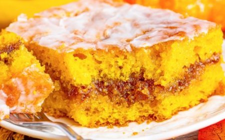 Pumpkin Turmeric Honey Cake