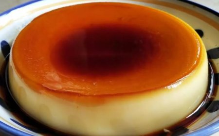 Kue Labu Kunyit dan Garam Karamel