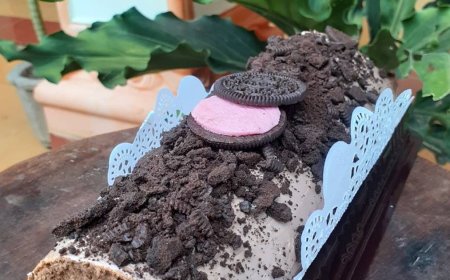 Bolu Gulung Oreo