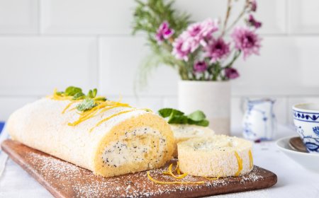 Bolu Gulung Lemon Poppy Seed