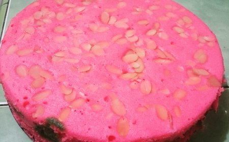 Bolu Almond Buah Naga