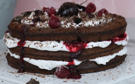 Black Forest Bolu Waffle