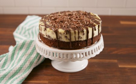 Brownie Bottom Cheesecake