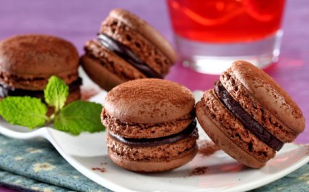 Macaron Cokelat