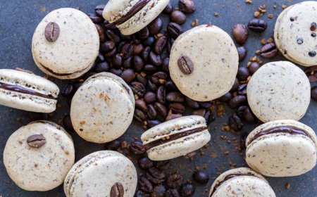 Macaron Coffee