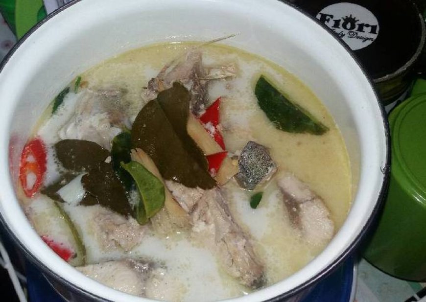 Sup Ikan Kuah Santan