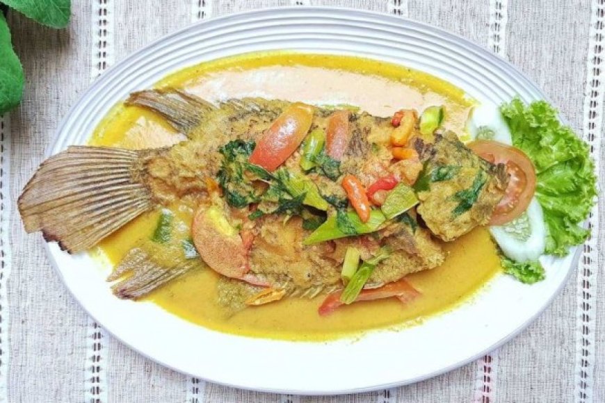 Gurame Bumbu Kare Khas Betawi