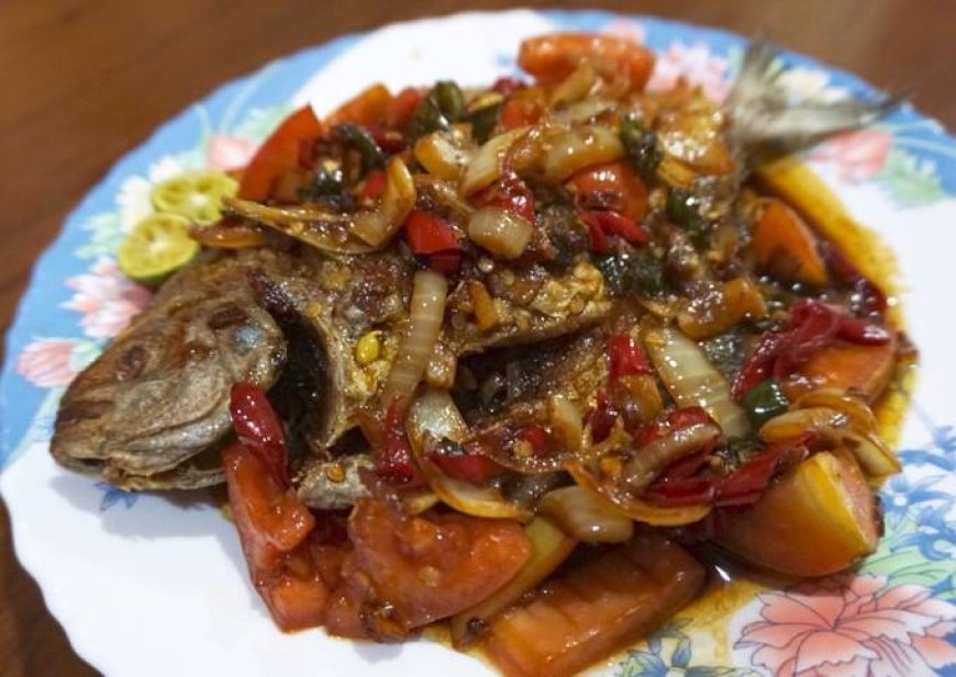 Ikan Bawal Kecap Manis