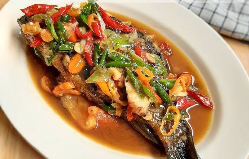 Ikan Mas Tumis Petis