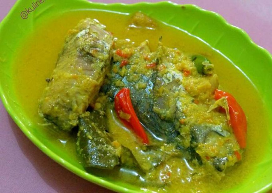 Ikan Tenggiri Kari Hijau