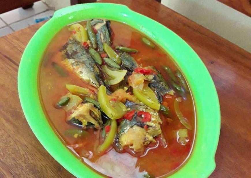 Pindang Ikan Selar Asam Pedas
