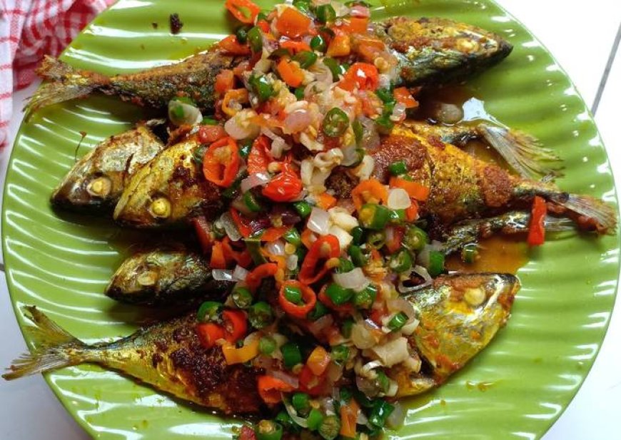 Ikan Selar Panggang Sambal Matah
