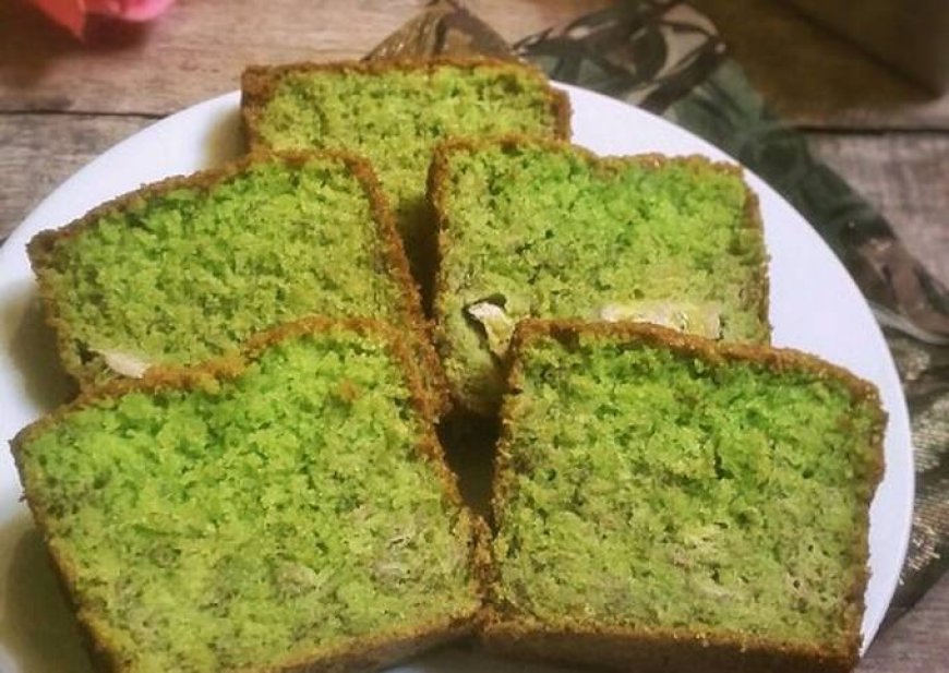 Bolu Pisang Pandan