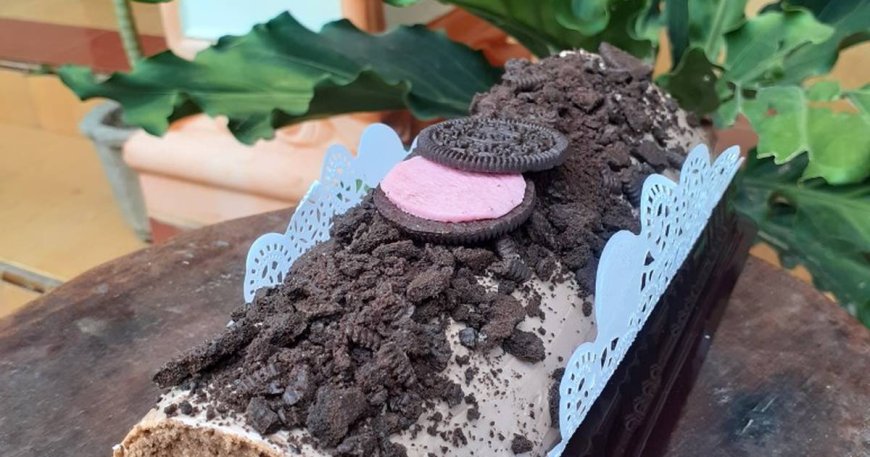 Bolu Gulung Oreo