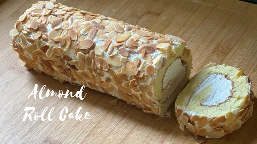 Bolu Gulung Almond