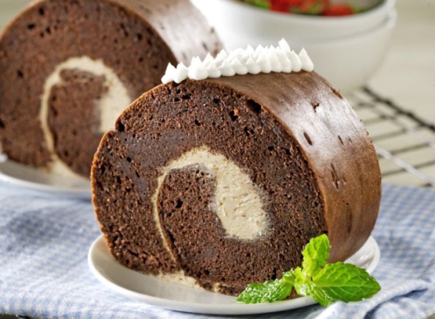 Bolu Gulung Caramel Macchiato