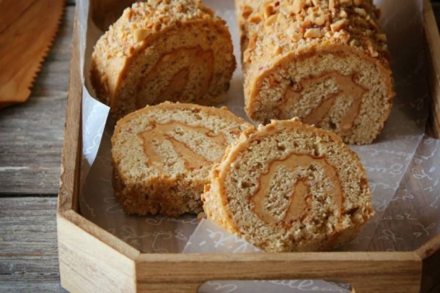 Bolu Gulung Pineapple Coconut