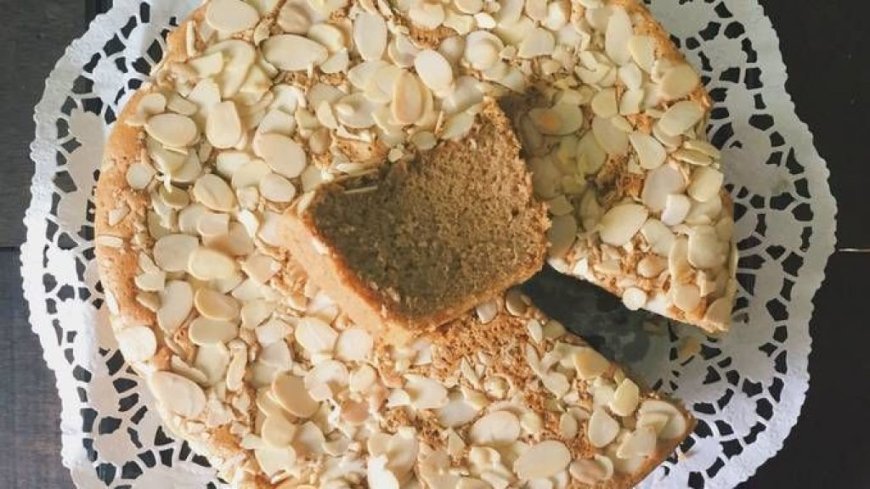 Bolu Almond Kacang Mede